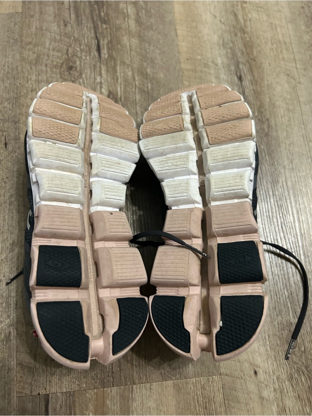 On Cloud Running Cloud Women's Athletic Shoes in Rock/Rose - Picture 2 of 4